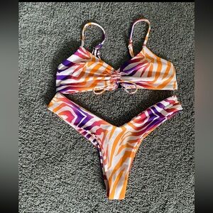 Blackbough bikini